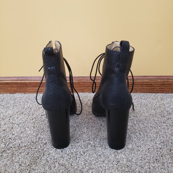 NWOT Katy Perry Ankle Boot - Picture 3 of 6
